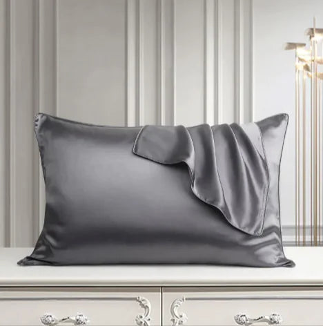 Nuit de Soie — Silk Night Pillowcase